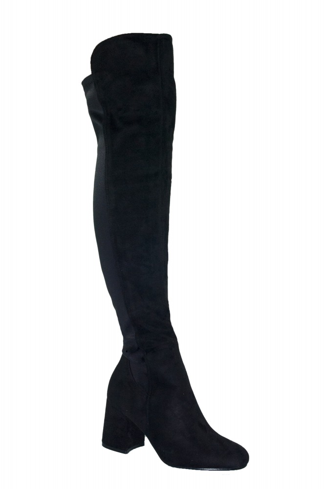 Overknee-Stiefel mit elastischem Hinterteil